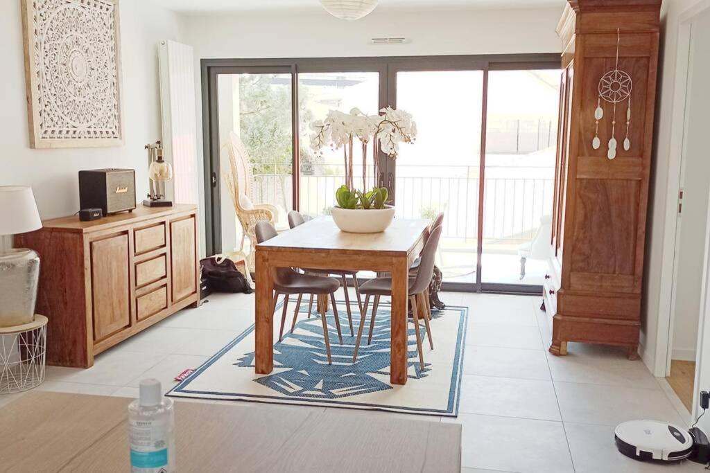 Loft Standing 100 M2 A 200 Metres De La Plage Apartment Lacanau Exterior foto